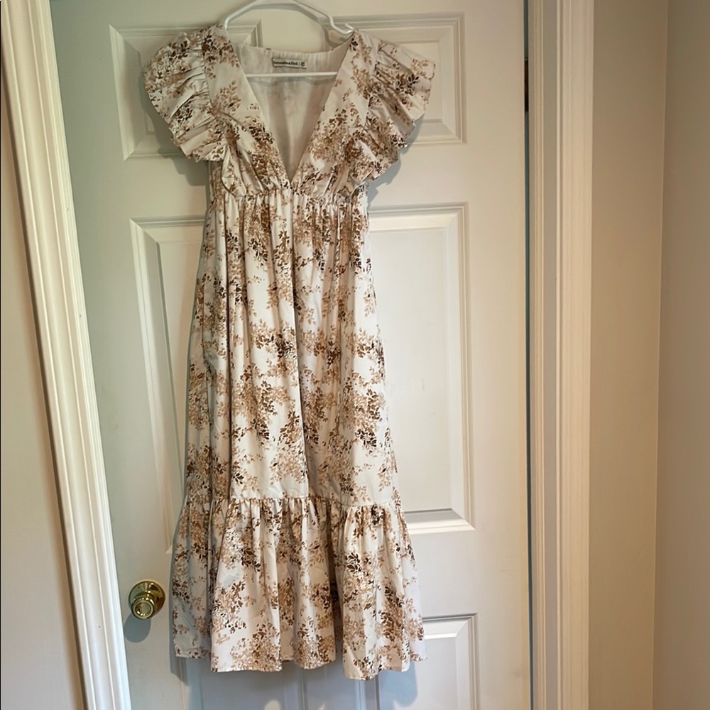 Abercrombie & Fitch White Floral Midi Dress